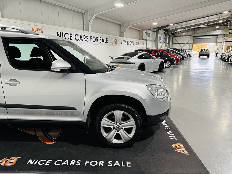 Skoda 2.0 TDI SE Plus SUV 5dr Diesel Manual Euro 5 (110 ps)