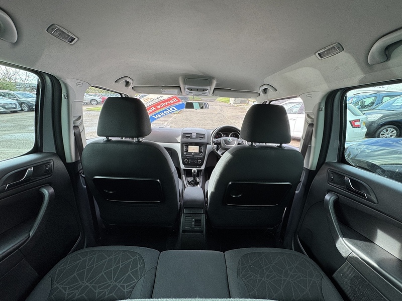 Skoda 2.0 TDI SE Plus SUV 5dr Diesel Manual Euro 5 (110 ps)