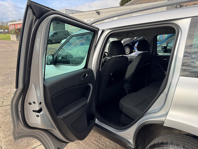 Skoda 2.0 TDI SE Plus SUV 5dr Diesel Manual Euro 5 (110 ps)