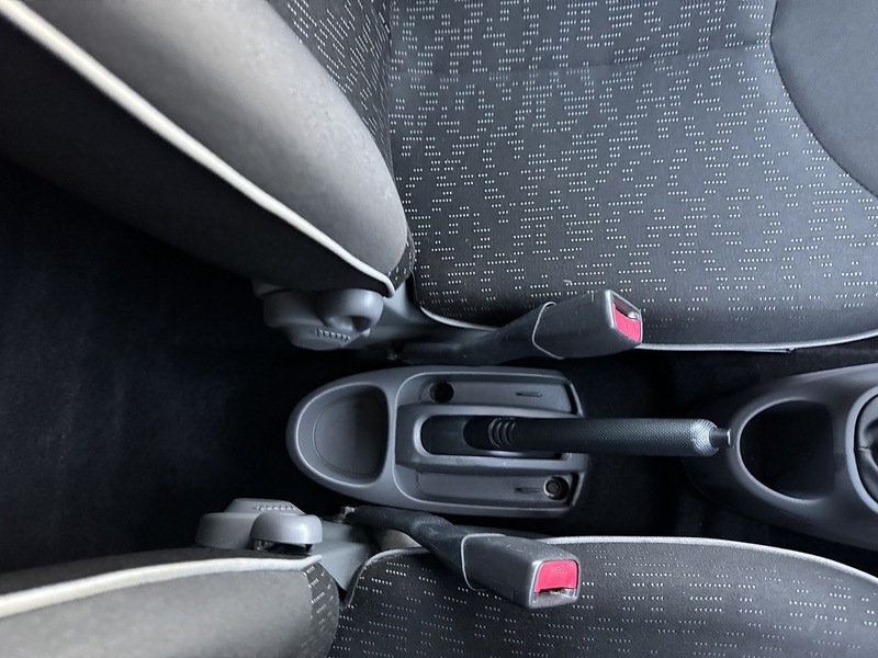 Peugeot 1.0 12V Envy Hatchback 3dr Petrol Manual Euro 5 (68 ps)