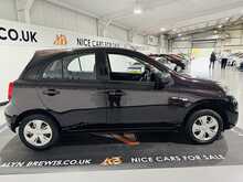 Nissan Micra Visia