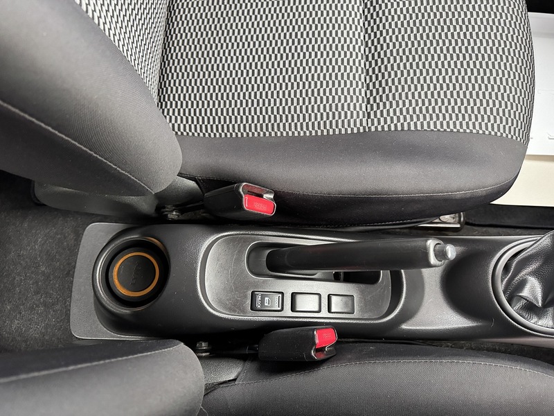 Nissan 1.2 Visia Hatchback 5dr Petrol Manual Euro 5 (80 ps)