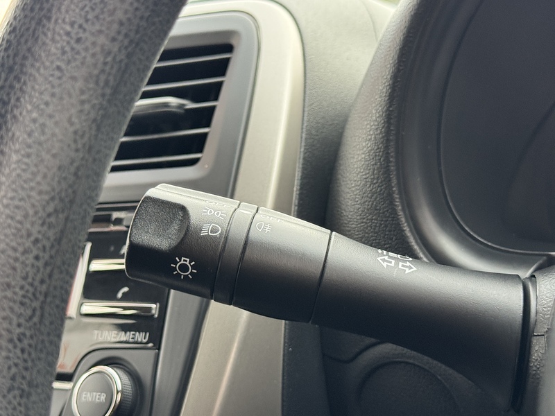 Nissan 1.2 Visia Hatchback 5dr Petrol Manual Euro 5 (80 ps)