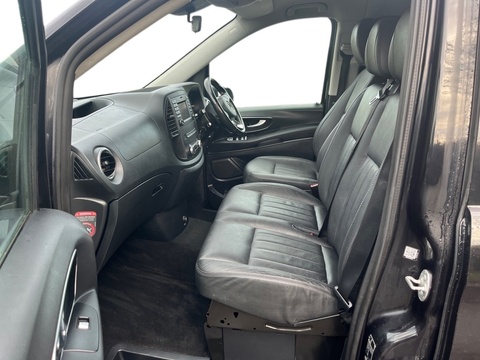 2.1 119 CDI BlueTEC SELECT Tourer Double Cab 5dr Diesel G-Tronic+ RWD L2 Euro 6 (s/s) (LWB) (190 ps)