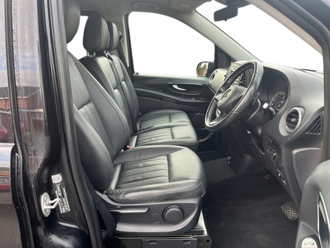 2.1 119 CDI BlueTEC SELECT Tourer Double Cab 5dr Diesel G-Tronic+ RWD L2 Euro 6 (s/s) (LWB) (190 ps)