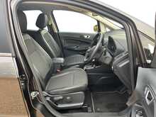 Ford EcoSport T EcoBoost Titanium  (Auto)