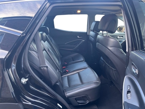 2.2 CRDi Blue Drive Premium SE SUV 5dr Diesel Manual 4WD Euro 6 (s/s) (7 Seat) (200 ps)