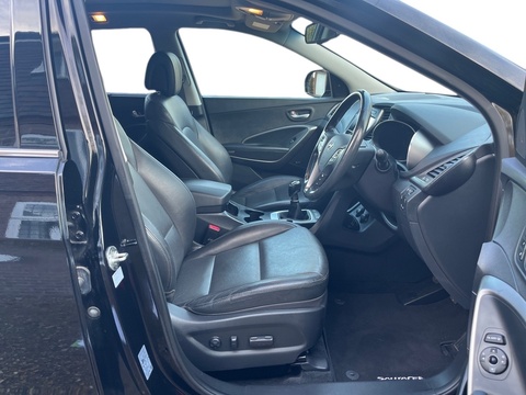 2.2 CRDi Blue Drive Premium SE SUV 5dr Diesel Manual 4WD Euro 6 (s/s) (7 Seat) (200 ps)