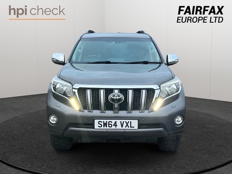 3.0 D-4D Invincible SUV 5dr Diesel Auto 4WD Euro 5 (7 Seats) (190 ps)