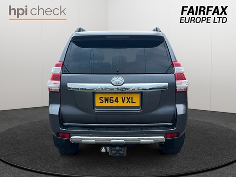 3.0 D-4D Invincible SUV 5dr Diesel Auto 4WD Euro 5 (7 Seats) (190 ps)