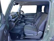 Suzuki Jimny Sierra (ALLGRIP) SZ5 (AUTO)