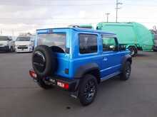 Suzuki Jimny  Sierra (ALLGRIP) SZ5 (Manual)