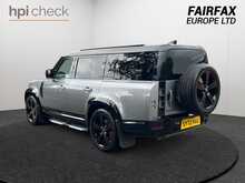 Land Rover Defender 130 P400 MHEV X