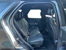 Land Rover Discovery D300 MHEV R-Dynamic HSE