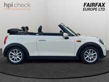 MINI Convertible Cooper (Auto)