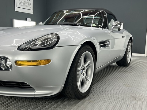 E52 5.0 2dr Convertible Manual Petrol