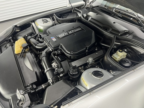 E52 5.0 2dr Convertible Manual Petrol
