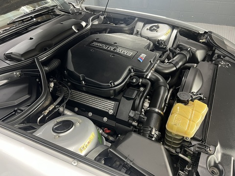 E52 5.0 2dr Convertible Manual Petrol