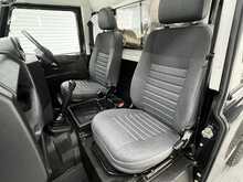 Land Rover Defender 110 Pick Up 