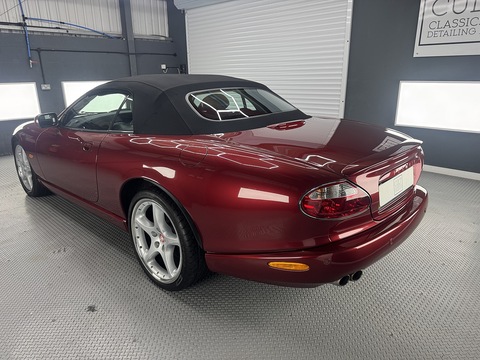 4.2 Supercharged Convertible 2dr Petrol Automatic (304 g/km, 400 bhp)