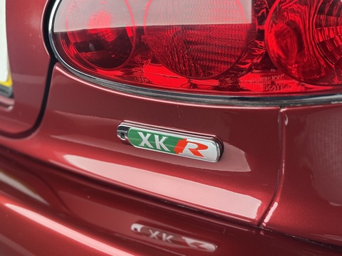 4.2 Supercharged Convertible 2dr Petrol Automatic (304 g/km, 400 bhp)