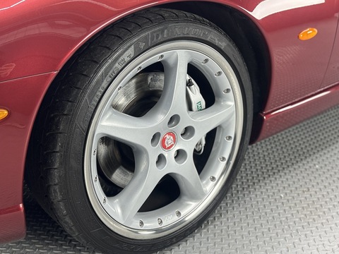 4.2 Supercharged Convertible 2dr Petrol Automatic (304 g/km, 400 bhp)