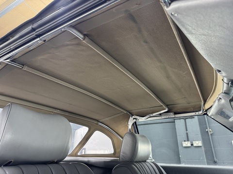 SL Convertible 5.0 Petrol