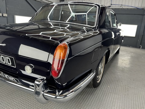 Park Ward 6.2 2dr Saloon Automatic Petrol