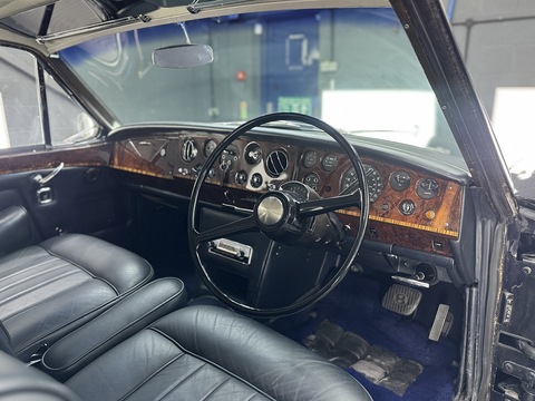 Park Ward 6.2 2dr Saloon Automatic Petrol