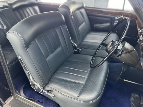 Park Ward 6.2 2dr Saloon Automatic Petrol