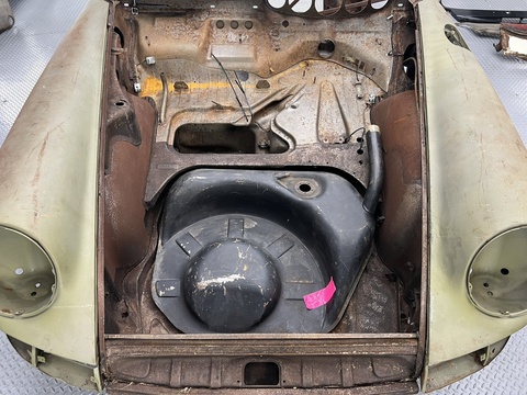 SWB 2dr Coupe Manual Petrol