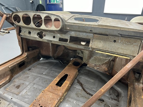 SWB 2dr Coupe Manual Petrol