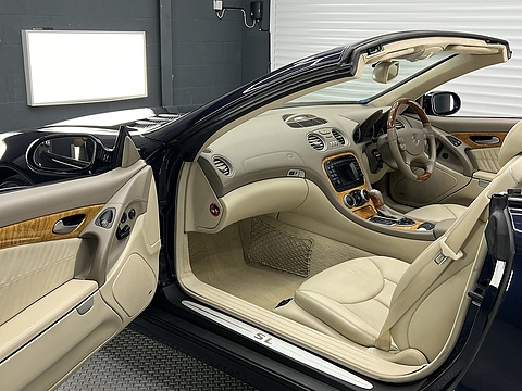 R230 5.5 2dr Convertible Automatic Petrol