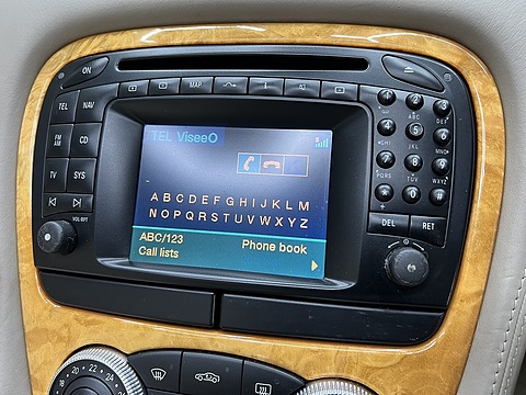 R230 5.5 2dr Convertible Automatic Petrol