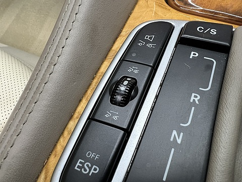 R230 5.5 2dr Convertible Automatic Petrol