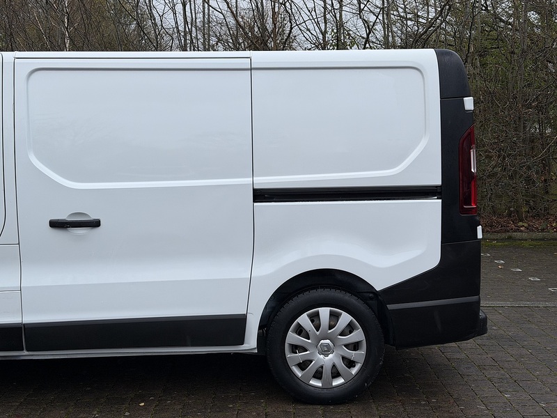 Renault Trafic dCi ENERGY 28 Business - U390