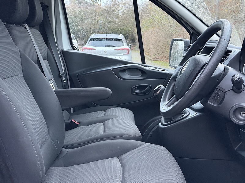 Renault Trafic dCi ENERGY 28 Business - U390