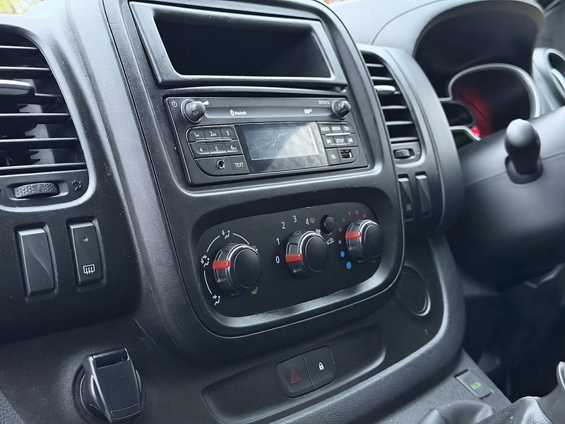 Renault Trafic dCi ENERGY 28 Business - U390