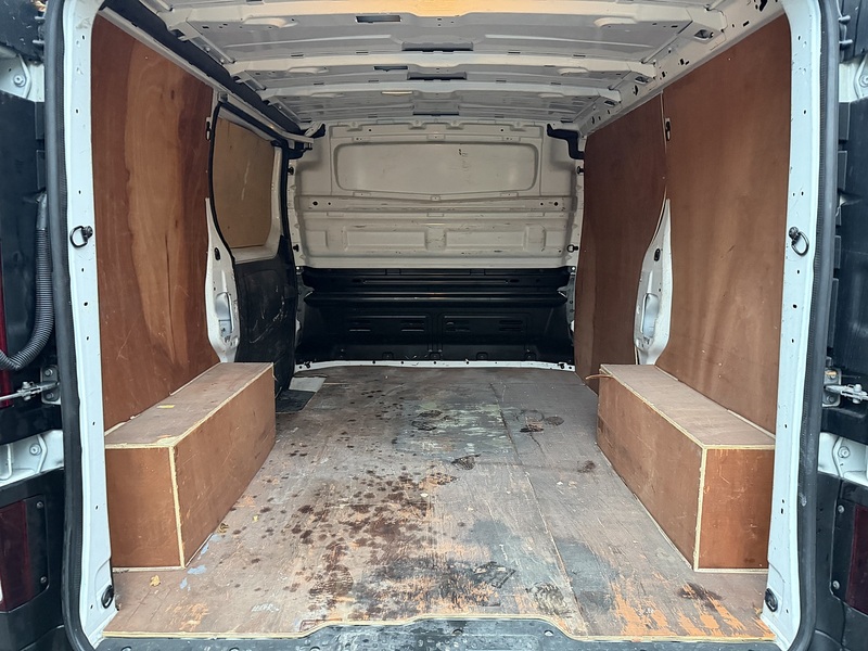 Renault Trafic dCi ENERGY 28 Business - U390