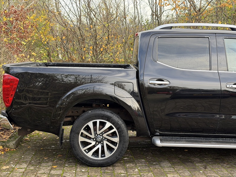 Nissan Navara dCi Tekna - U392