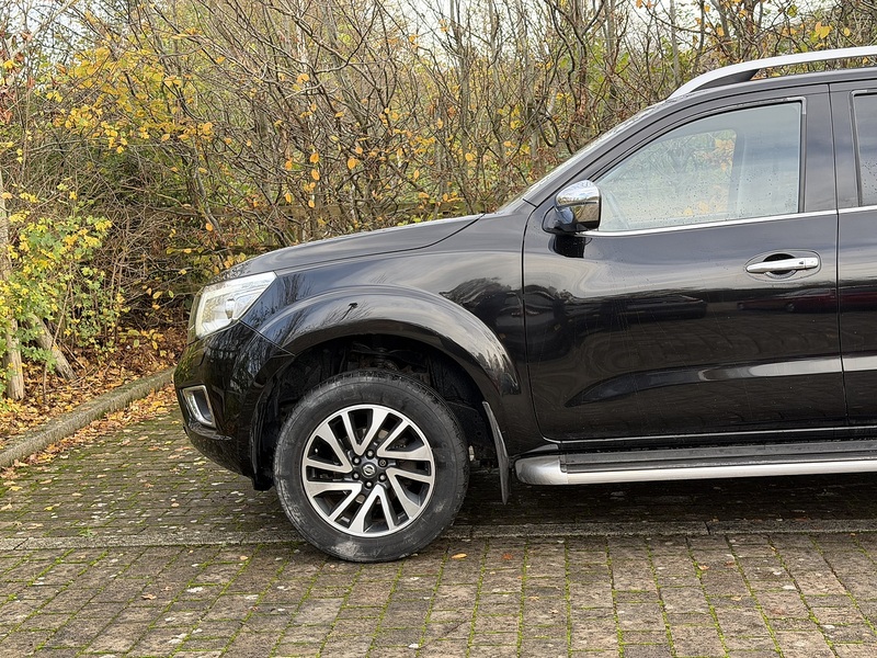 Nissan Navara dCi Tekna - U392