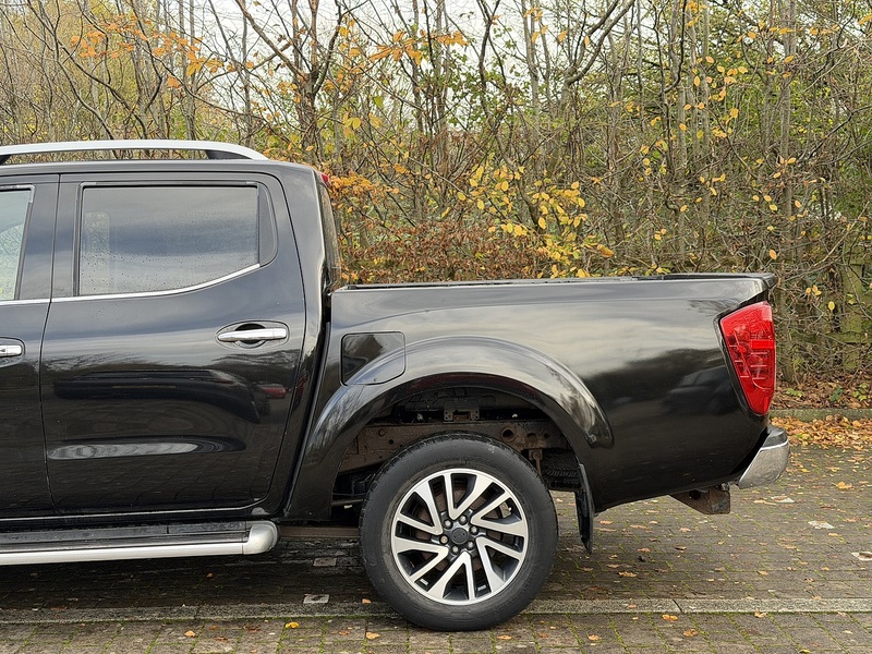 Nissan Navara dCi Tekna - U392