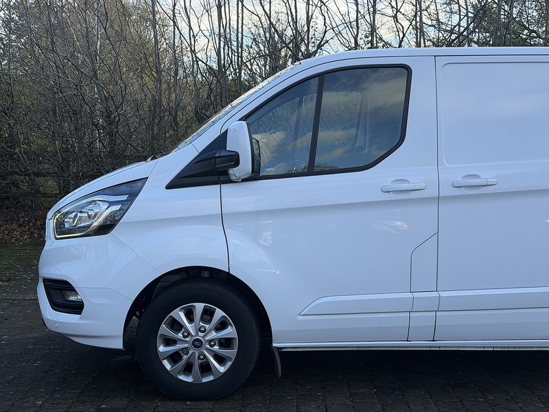 Ford Transit Custom 300 EcoBlue Limited - U400