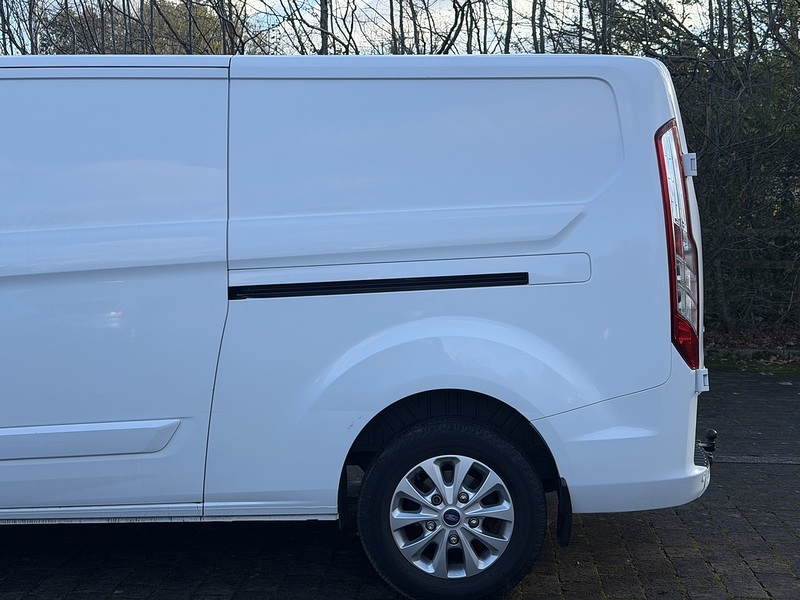 Ford Transit Custom 300 EcoBlue Limited - U400