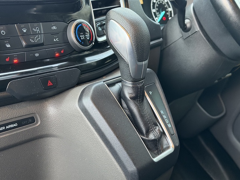 Ford Transit Custom 280 EcoBlue Limited - U401