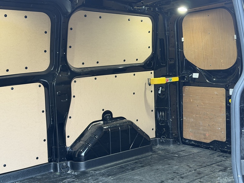 Ford Transit Custom 280 EcoBlue Limited - U401
