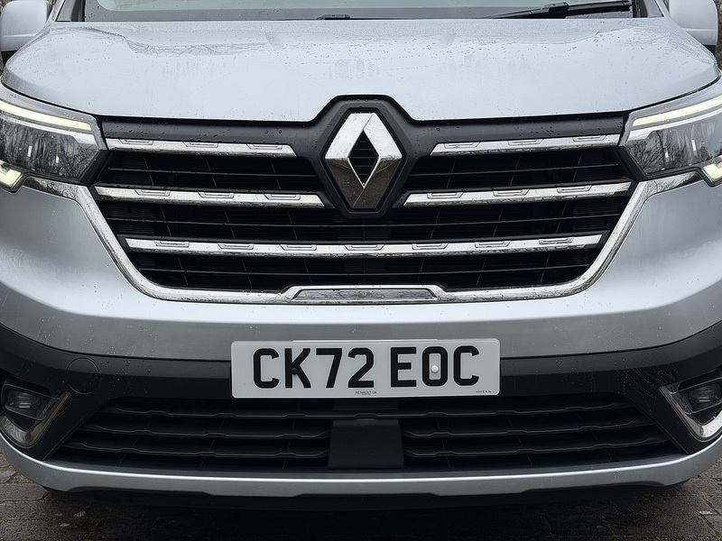 Renault Trafic dCi Blue SL28 Sport - U415