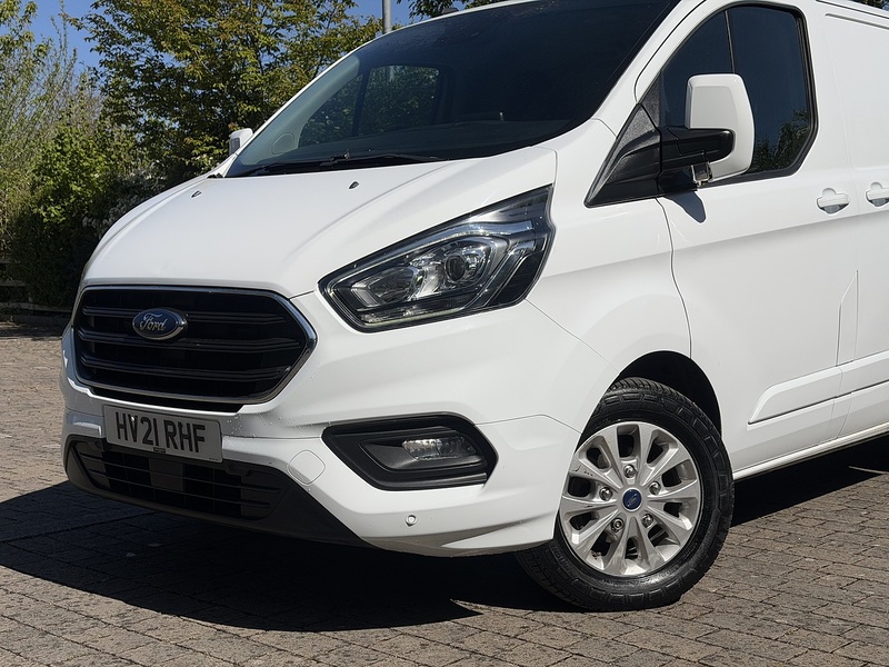 Ford Transit Custom 280 EcoBlue Limited - U422