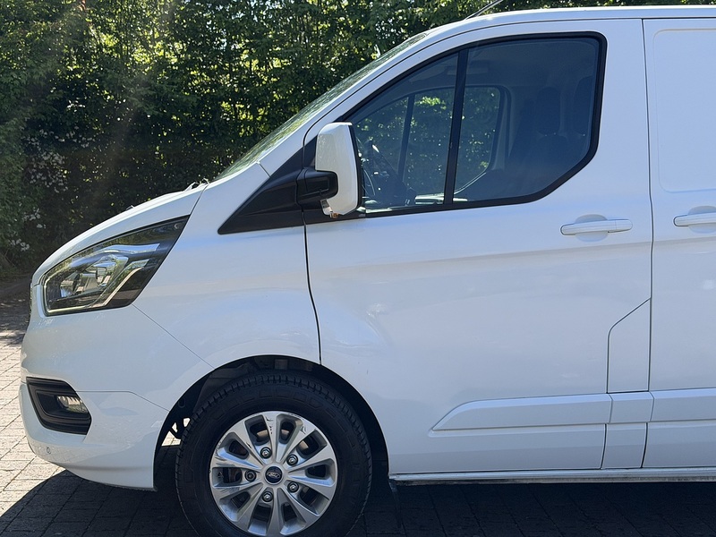 Ford Transit Custom 280 EcoBlue Limited - U422