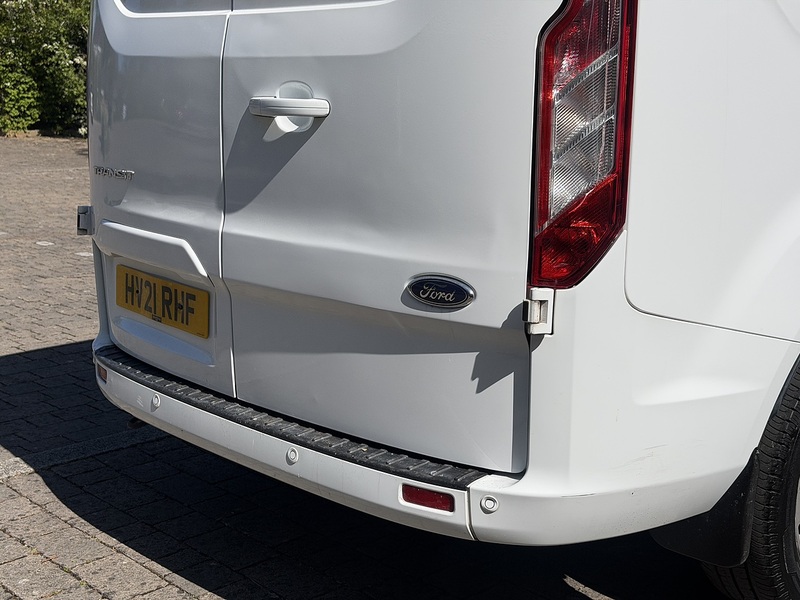 Ford Transit Custom 280 EcoBlue Limited - U422